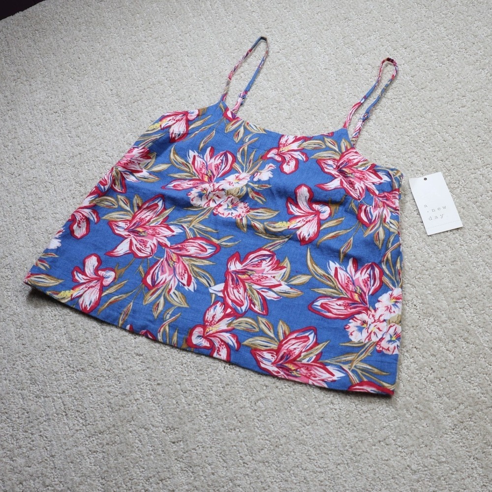 A New Day Blue Floral Cami Tank Top XS Tropical Lily Print Adjustable Straps